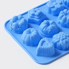 Форма для выпечки Доляна «Немецкий кекс, роза», силикон, 16×21 см, 12 ячеек (d=4.2 см), голубая - Фото 3
