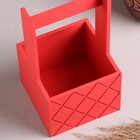 Кашпо деревянное "Эллада, сетка", с ручкой, красный, 12,5×12,5×10(23) см - фото 52889347