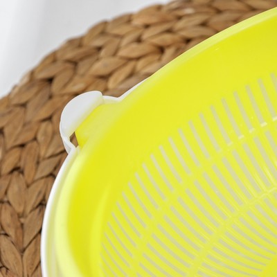 Дуршлаг с поддоном Альтернатива, 3 л, d=37 см, h=11.5 см, пластик, МИКС