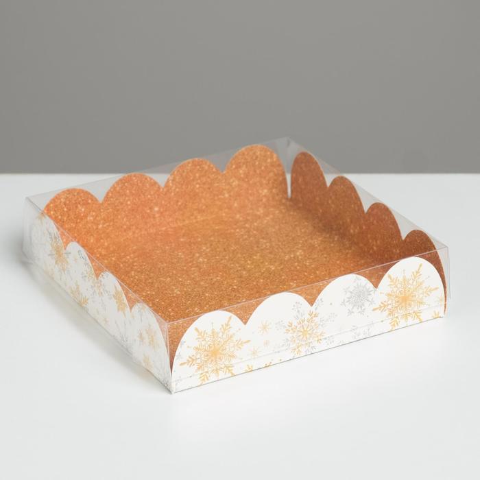 Коробка для кондитерских изделий с PVC крышкой «Снежинки», 13 х 13 х 3 см
