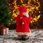 Дед Мороз "В красной шубке с подарками" двигается, 18х30 см - Фото 3