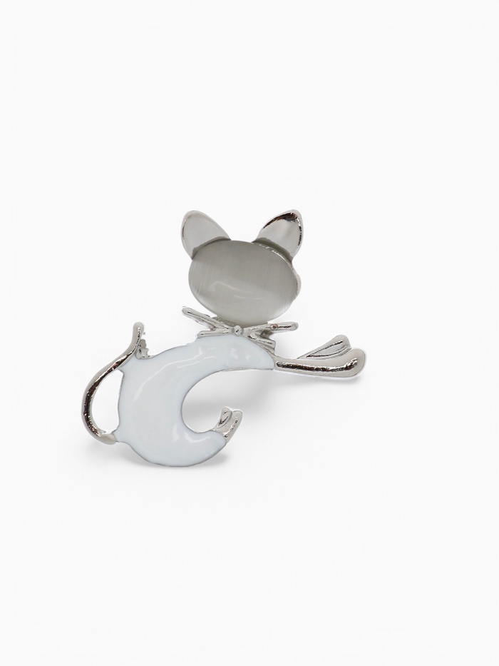 Брошь «Кошечка», белая в серебре - Фото 1