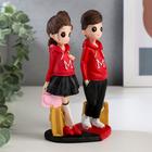 Сувенир полистоун "Подростки в красных толстовках" набор 2 шт 16,5х5,3х7,4 см - фото 67162701