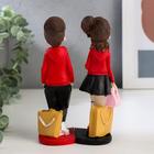 Сувенир полистоун "Подростки в красных толстовках" набор 2 шт 16,5х5,3х7,4 см - фото 67162702