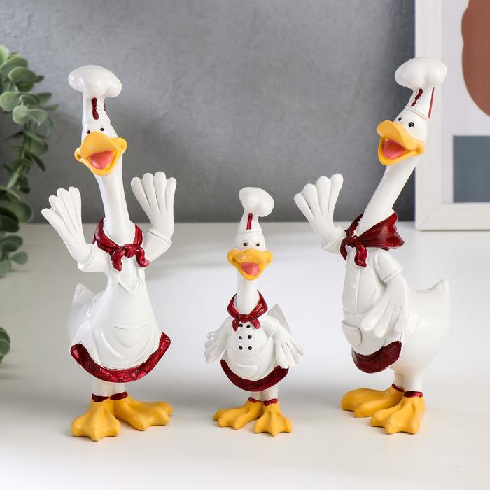 Сувенир полистоун "Семейство поваров" набор 3 шт 13,5х5х6 20х6х7 см - Фото 1