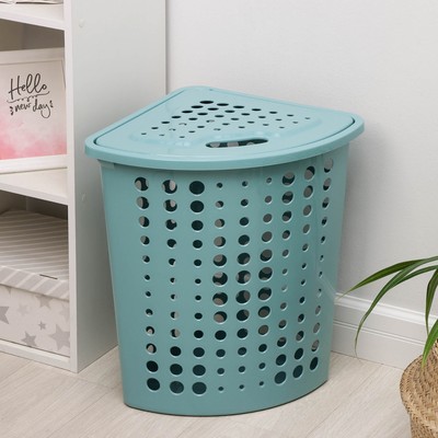 Корзина для белья угловая «Молетта», 45 л, 50.8×40.2×53 см, с крышкой, бирюзовая