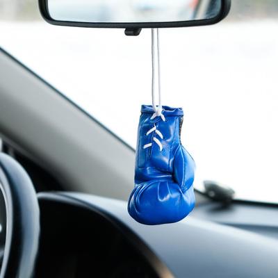 Украшение на зеркало, Боксерская перчатка, 9×5 см, синий