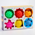 Развивающие тактильные мячики Крошка Я «Цвета и формы», с пищалкой, в наборе 6 шт. - Фото 6