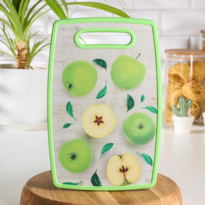 Доска разделочная пластиковая прямоугольная Доляна «Зелёные яблоки», 30×20 см