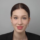 Серьги со стразами «Порхай» бабочки в прямоугольнике, белые в золоте - Фото 6