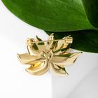 Брошь «Цветы» лотос, цвет белый в золоте - Фото 2