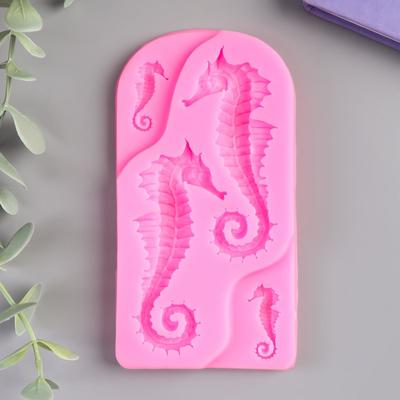 Молд силиконовый «Морские коньки» 1×12.5×6.5 см