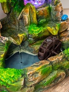 Фонтан "Домик у пруда" 16х17х27 см (с подсветкой) - фото 809215699 Фонтан "Домик у пруда" 16х17х27 см (с подсветкой) - фото 809215699