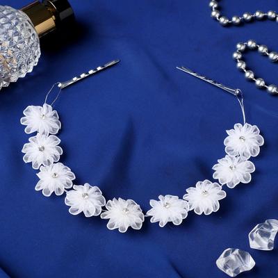 Аксессуар для волос «Пышные цветы», 23 см, белый