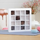 Коробка для конфет, белая, 17.5×17.5×4 см - Фото 1