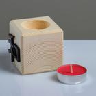 Свеча в деревянном подсвечнике "Куб, Иероглифы. Гармония", аромат вишни - фото 9354853