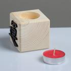 Свеча в деревянном подсвечнике "Куб, Иероглифы. Здоровье", аромат вишни - фото 6337812