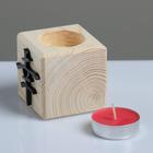 Свеча в деревянном подсвечнике "Куб, Иероглифы. Удача", 6х6х6 см, аромат вишни - Фото 2
