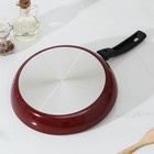 Сковорода «Альфа», d=26 см, съёмная ручка, стеклянная крышка, антипригарное покрытие, цвет бордовый - Фото 4
