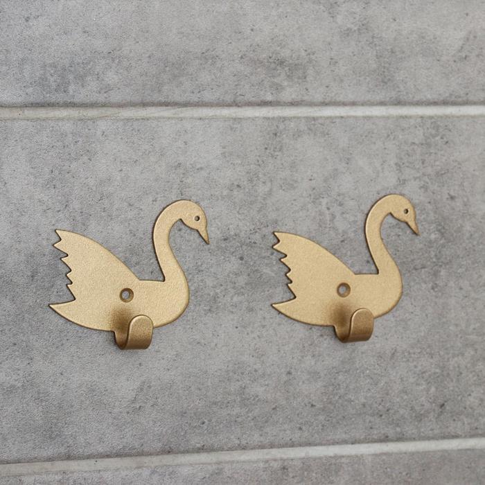Набор крючков «Лебеди», 2 шт, металл, цвет золотой - Фото 1