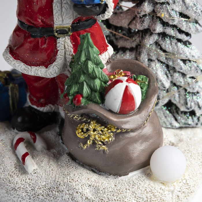 Светодиодная фигура «Дед Мороз» 12.5 × 19 × 9 см, керамика, батарейки АААх3 (не в комплекте), свечение тёплое белое - фото 1907152197