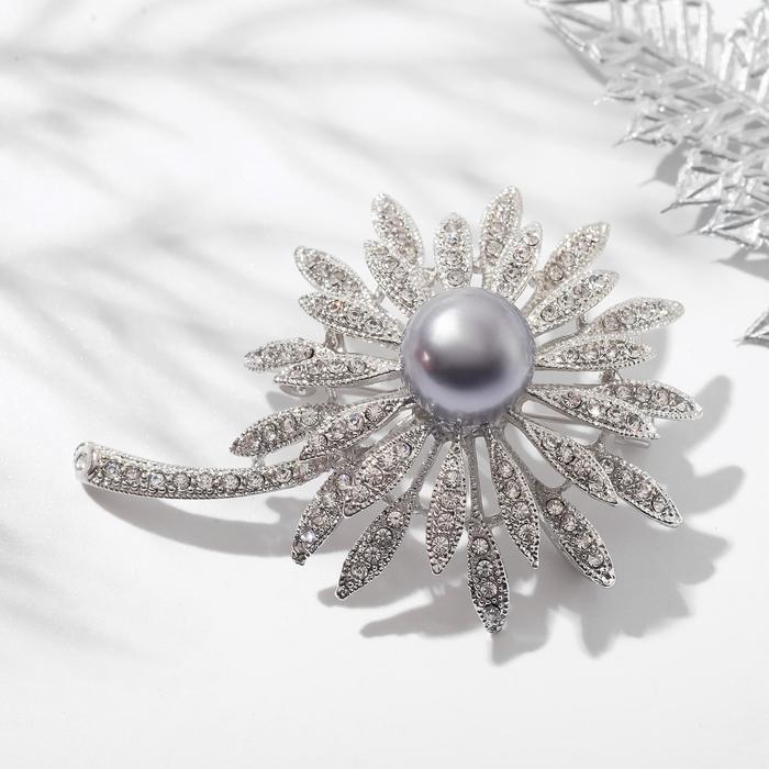 Брошь «Цветок подсолнуха» с бусиной, цвет белый в серебре - Фото 1