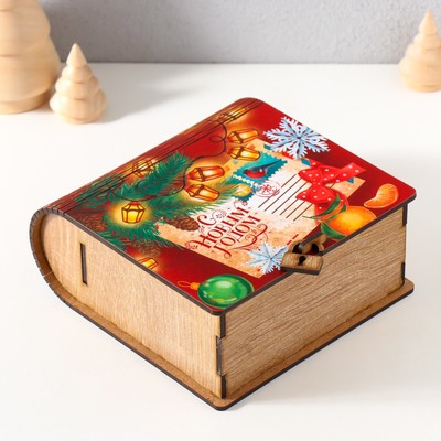 Новогодняя деревянная шкатулка-книга «Ретро» 14×14х6.5 см
