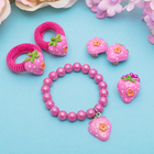 Комплект детский "Выбражулька" 5 предметов: 2 резинки, клипсы, кулон, кольцо, клубничка, цвет МИКС - Фото 3