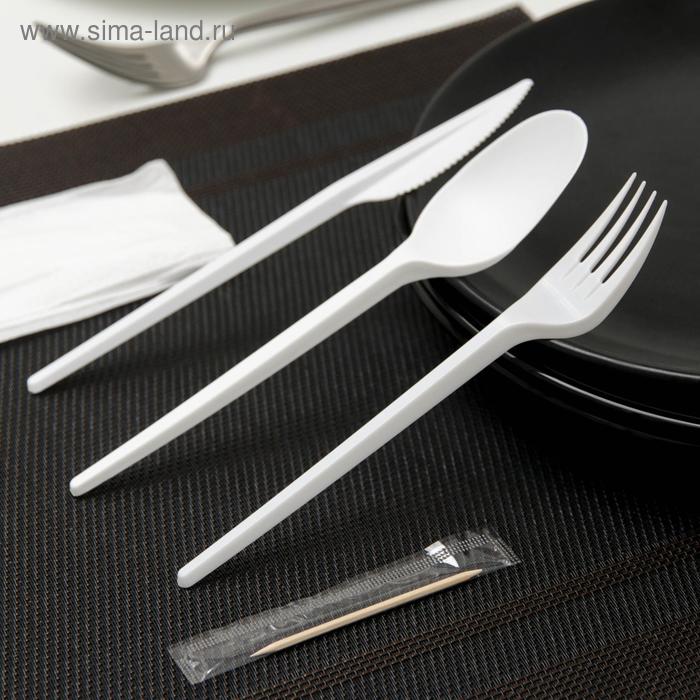 Набор пластиковых одноразовых столовых приборов 5 в 1: вилка, ложка, нож, салфетка, зубочистка, цвет белый - Фото 1