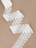 Кружево гипюровое, 80 мм, 6.8±0.5 м, белое - Фото 1