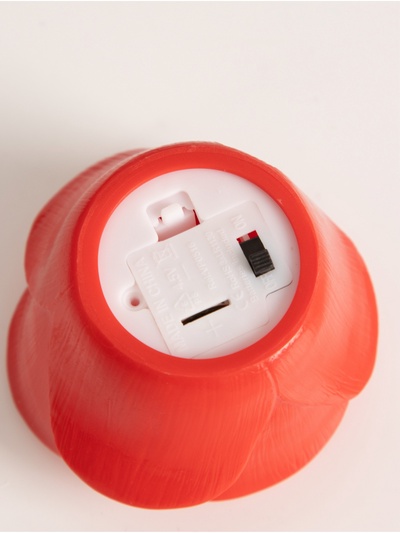 Фигурка световая RISALUX «Роза», LED-ночник, 2 Вт, LR44, красный, 6.6×6.6×4 см