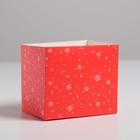 Коробка для цветов с топперами «Снежинки», 10 х 10 х 12 см - Фото 2