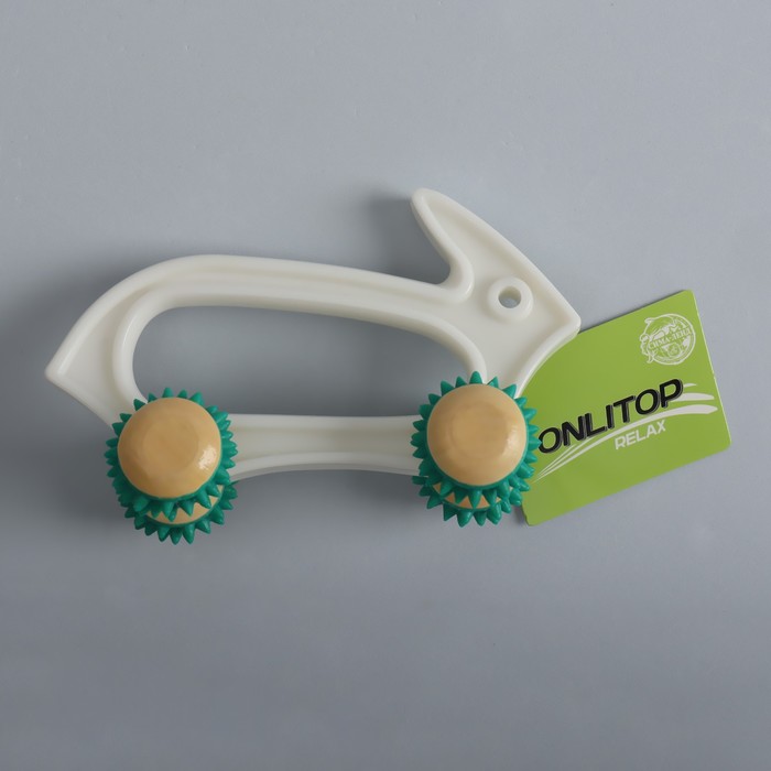 Массажёр «Заяц», универсальный, 4 колеса с шипами, 13 × 8 × 6,3 см, цвет МИКС 21022