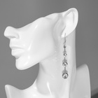 Серьги висячие со стразами «Капли» дорожка, цвет белый в серебре, 6.2 см - Фото 3