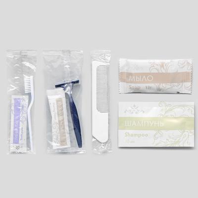 Набор из 5 Travel (Бритвенный набор, Зубной набор, Шампунь саше, Мыло, Расческа)
