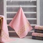 Полотенце махровое "Ромбы" розовое 30х70 см, 100% хлопок, 370гр/м2 - фото 321282555