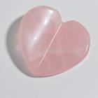 Пластина-скребок "Сердце с изгибом посередине" из розового кварца - фото 10825352