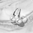 Серьги с жемчугом «Капля» полукруг, цвет белый в серебре - Фото 2