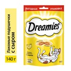 Лакомство Dreamies для кошек, сыр, 140 г - Фото 1