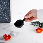 Соусник керамический с ручкой Доляна «Классика», 30 мл, 10×6 см, цвет чёрный - Фото 3