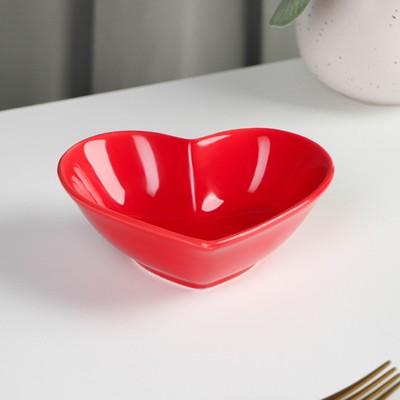 Салатник керамический Доляна «Сердце», 130 мл, 12.5×11.5 см, цвет красный