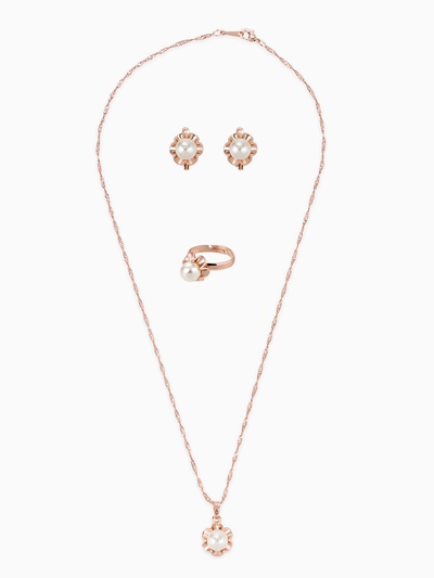 Гарнитур 3 предмета: серьги, кулон, кольцо безразмерное «Эдель» с жемчугом цветок, цвет белый в золоте, 45 см