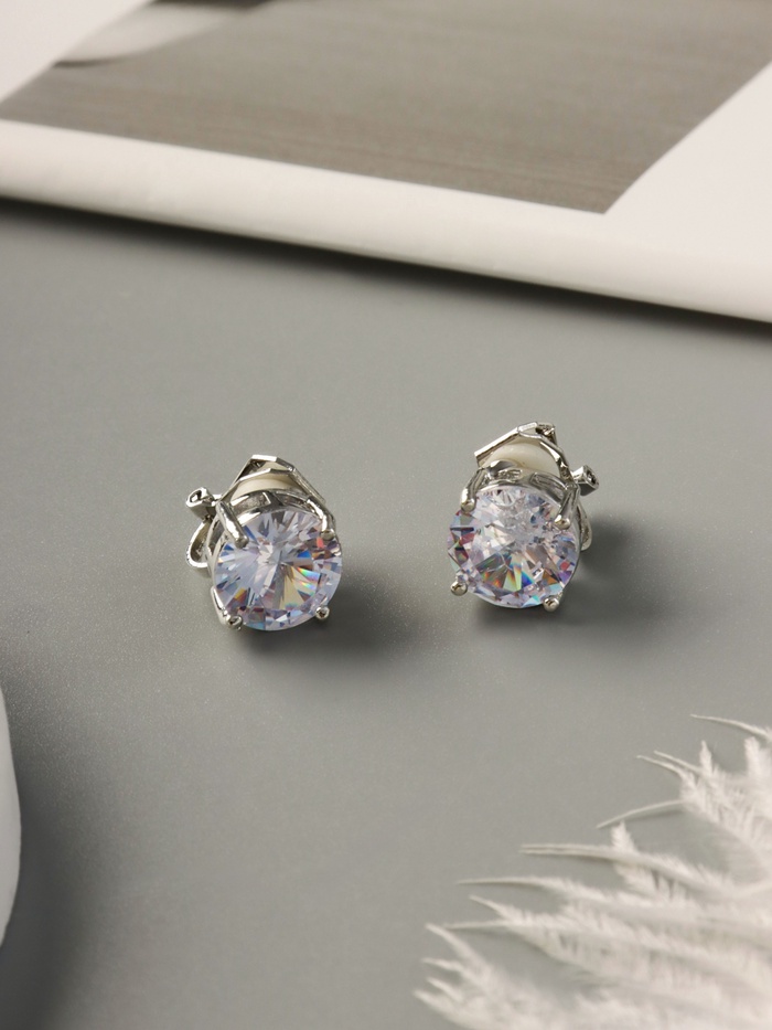 Клипсы для ушей QF «Вечеринка», крупные кристаллы, белая в серебре - Фото 1