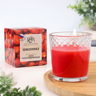 Ароматическая свеча в стакане «Земляника», подарочная упаковка, 8×8.5 см, 30 ч