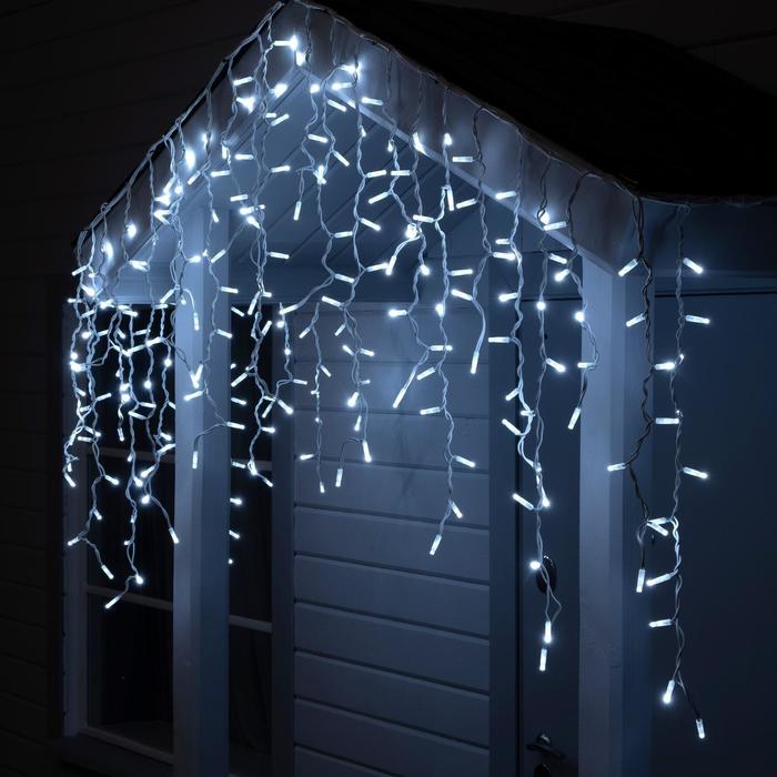 Гирлянда "Бахрома" 3 х 0.9 м , IP65, УМС, белая нить каучук, 144 LED, свечение белое, 220 В - Фото 1
