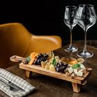 Доска для подачи на ножках Magistro, 38×10.5×6.5 см, с ручкой, обожжённая, дерево натуральный кедр - Фото 1