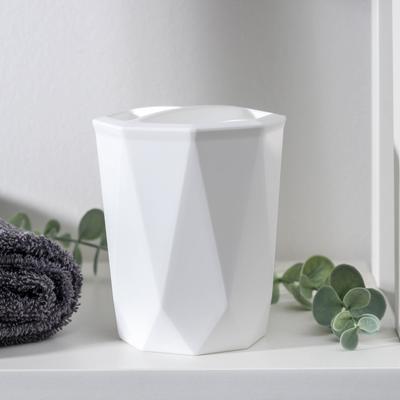 Подставка для зубных щёток «Призма», 9.5×9.5×11.5 см, белая