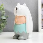 Фигурка полистоун «Малыш в шапке белого медведя», 15×8.5×8.5 см 5240689