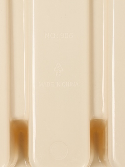 Лоток для столовых приборов с крышкой Доляна, 4 секции, пластик, 30×18×4.5 см, молочный