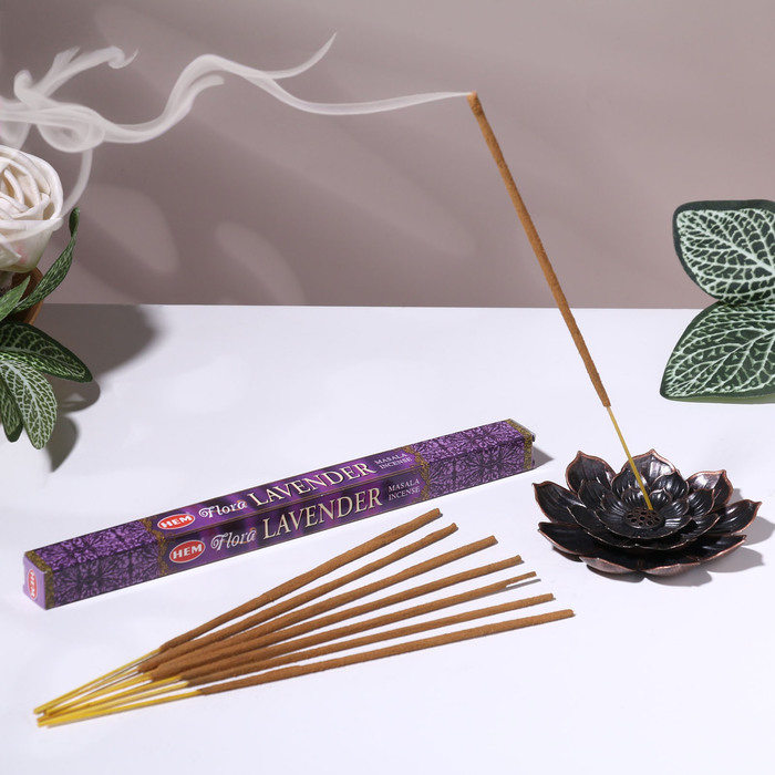 Благовония HEM "Flora Masala Lavender. Лаванда", 8 палочек в упаковке, четырёхгранник - Фото 1